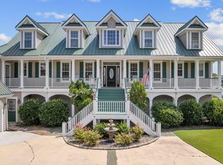 2771 Pinecrest Dr SE, Southport, NC 28461