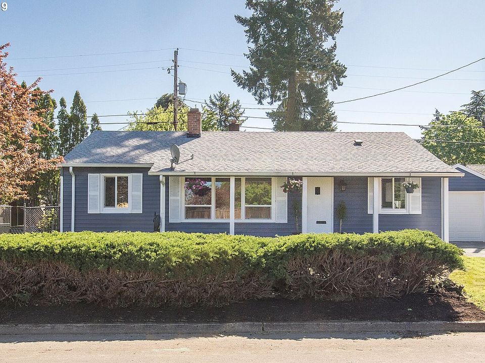 1st image of 409 Cascade Dr
