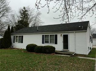 1601 Pemberville Rd, Northwood, OH 43619