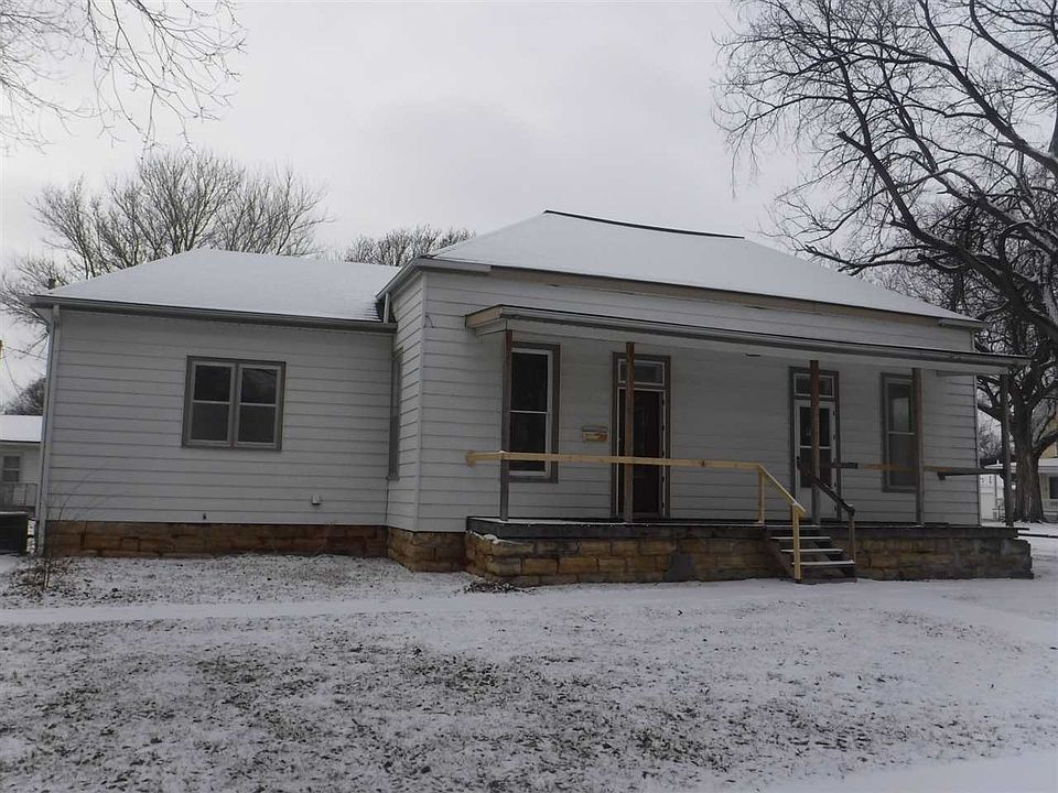 110 N Humbolt Ave, Ellinwood, KS 67526 Zillow