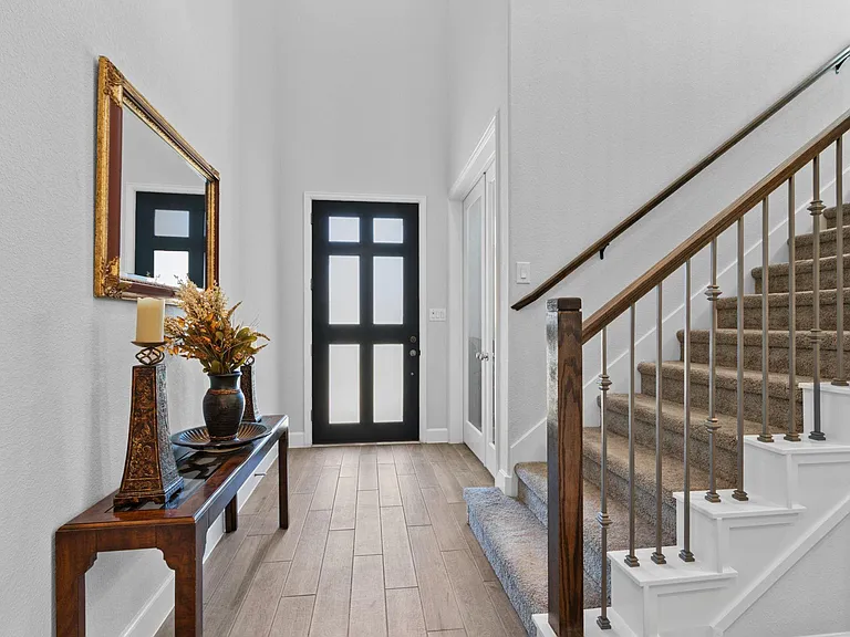 282 Sky Top Dr — Photo 6