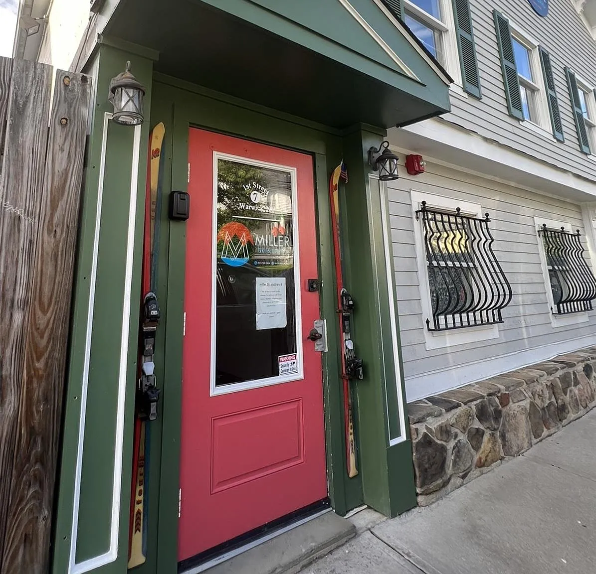 2 bed, 1104 sqft, $3,000 — Photo 1