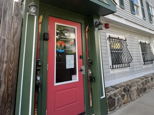 7 1st St #A-2, Warwick, NY 10990