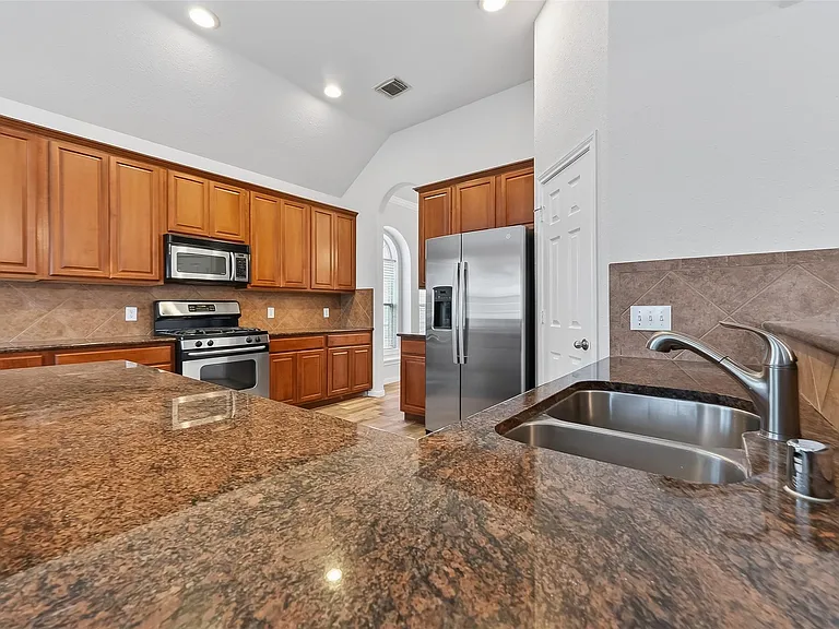 78 S Archwyck Cir — Photo 24