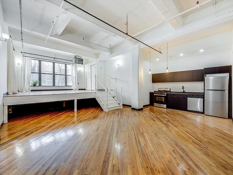 Berry Lane Lofts — Photo 13