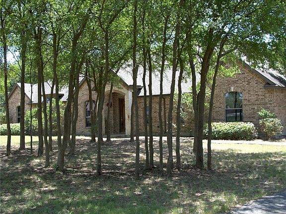 2nd image of 346 Pecan Hollow Cir
