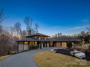 454 Walnut Valley Pkwy, Arden, NC 28704