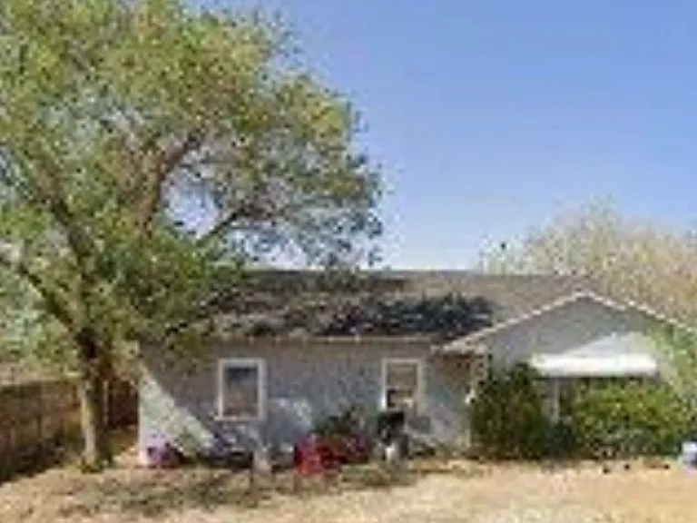 515 E Stanford St — Photo 2