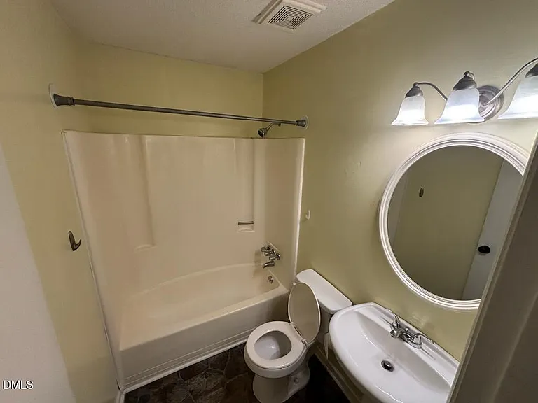 325 Wendell Falls Pkwy — Photo 12