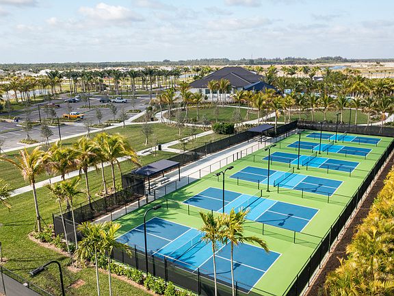 Avenir Sport Courts