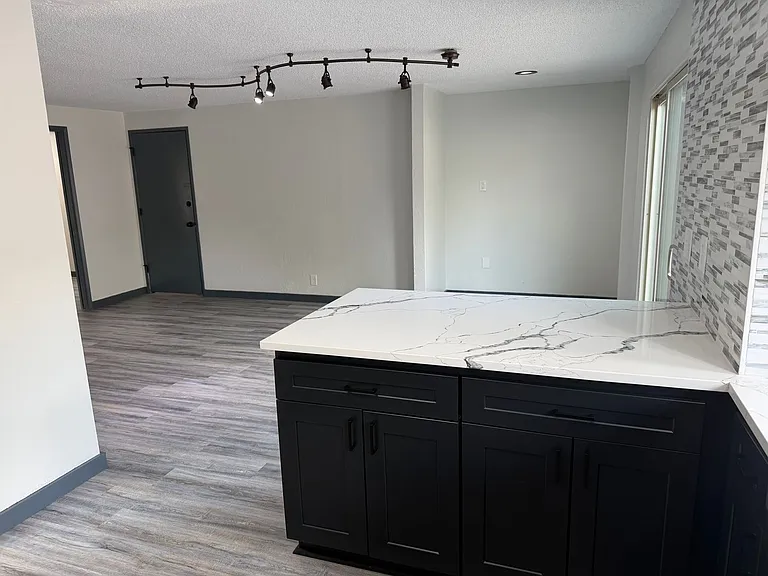 3769 Kevington Ave — Photo 15