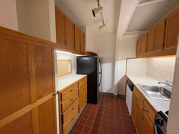 4th image of 102-45 67th Rd #2R