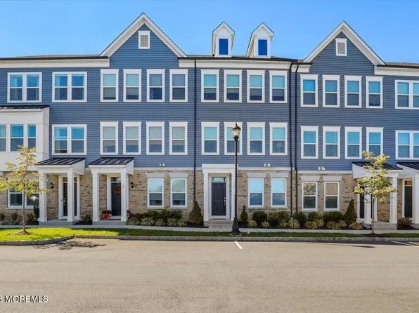 18 Driftwood Cir, Oceanport, NJ 07757