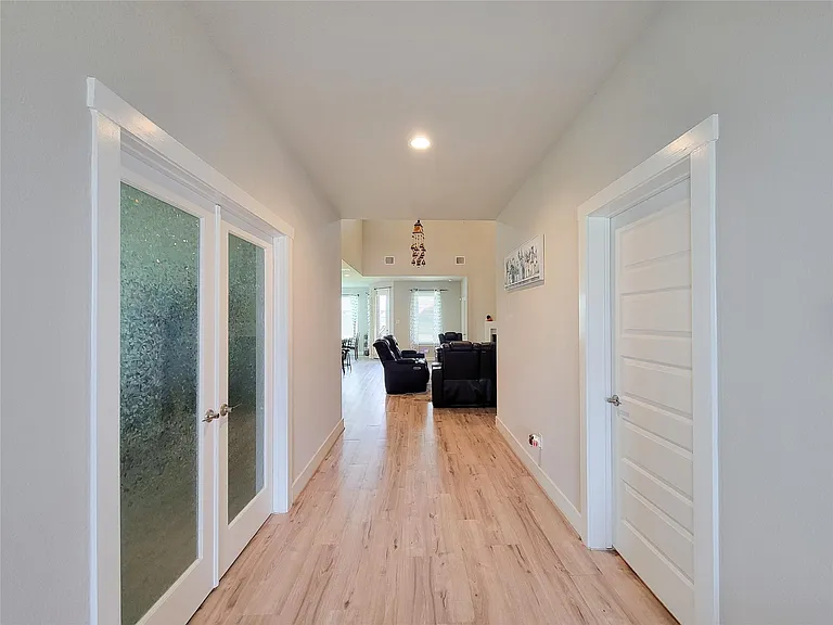 3534 Matterhorn Dr — Photo 16