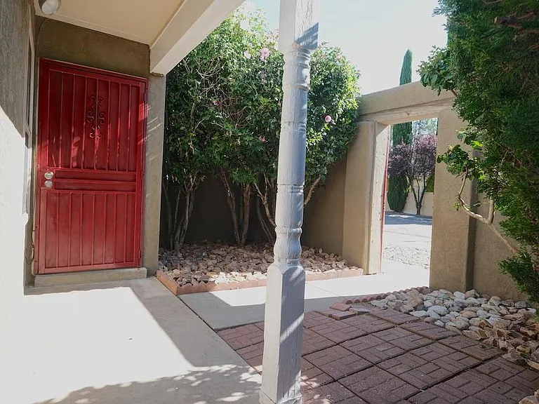 5315 Saratoga Dr NW — Photo 5