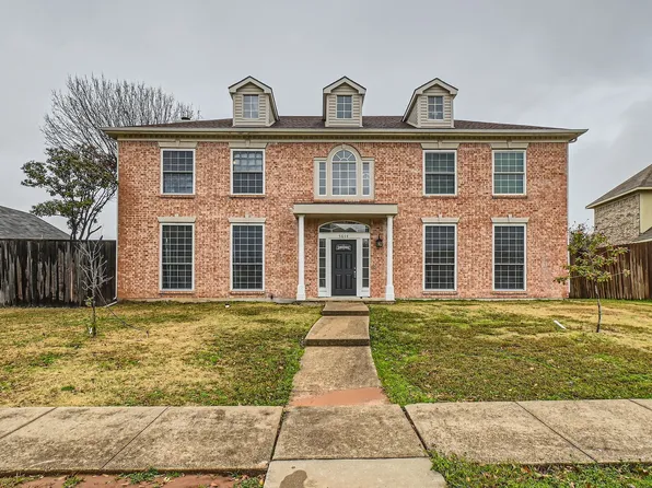5614 Allen Ln, Rowlett, TX 75088