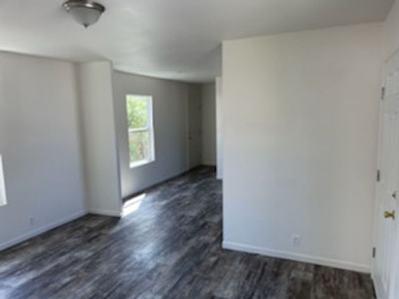 4th image of 5755 Highway 53 #3B-2BA-815SQFT