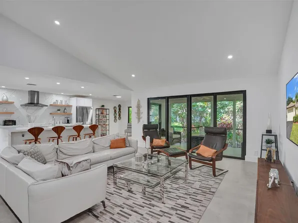 18104 105th Avenue, Boca Raton, FL 33498