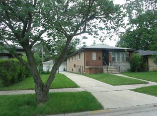 14742 Memorial Dr, Dolton, IL