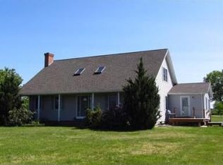 47 Knightly Rd, Hadley, MA 01035