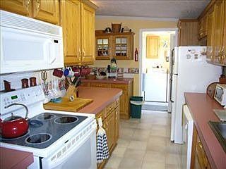 3rd image of 532 Capeside Dr