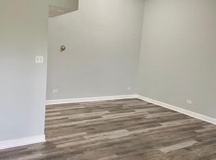 7915 S Kedzie Ave #8A, Chicago, IL 60652