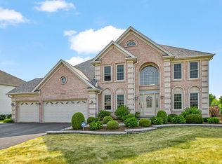13600 Golden Meadow Dr, Plainfield, IL 60544