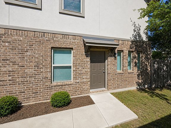 4th image of 2304 S Lakeline Blvd Unit 251