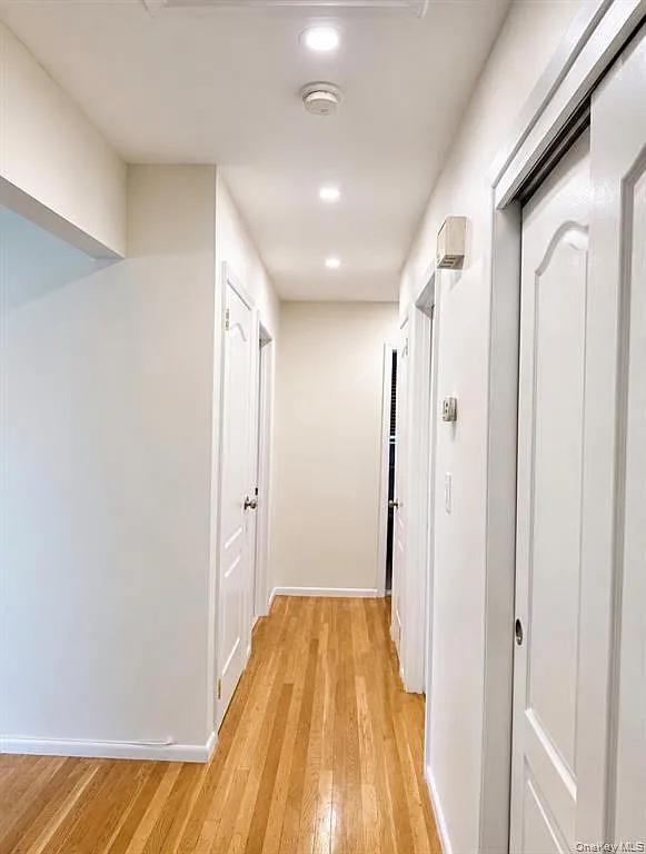 Mansion Ave — Photo 3