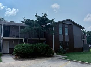 620 S Mount Carmel Ave #2, Wichita, KS 67213