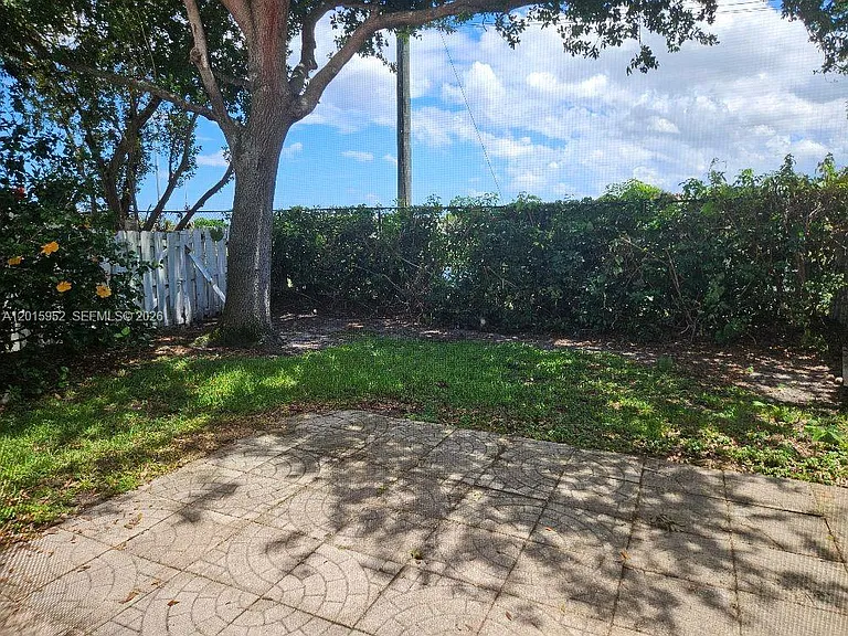 2450 S Coral Trace Cir — Photo 18