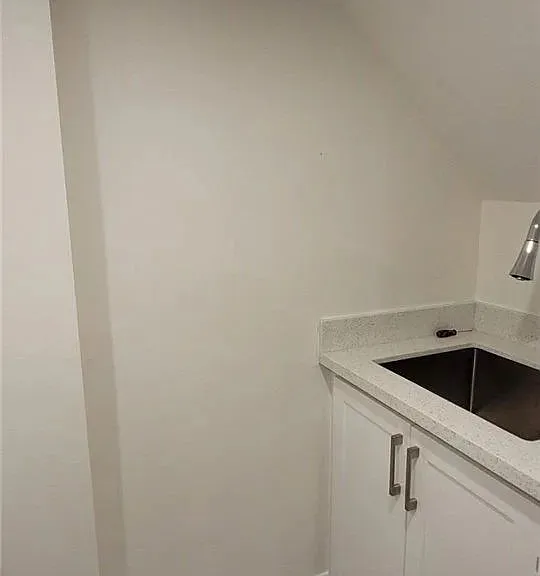 2564 Comet Ct — Photo 13