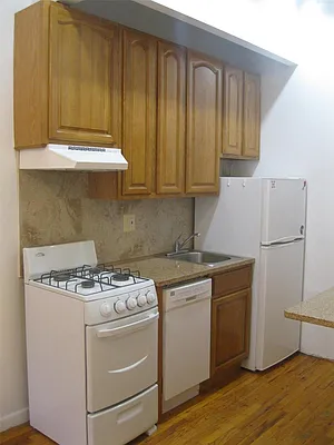 Rented by NMRE | media 8