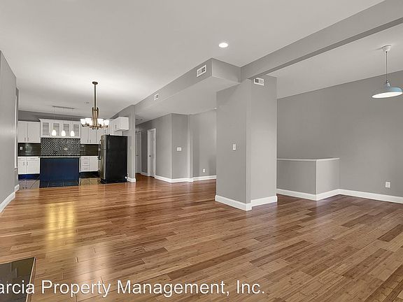 2nd image of 5152 Waterman Blvd