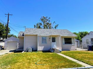 1223 N Ashland Ave, East Wenatchee, WA
