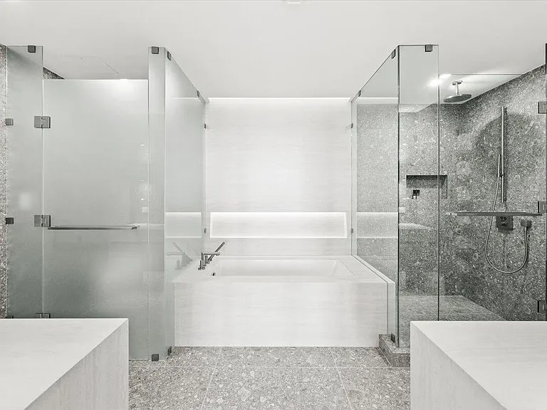 900 N Ocean Blvd #305 — Photo 26