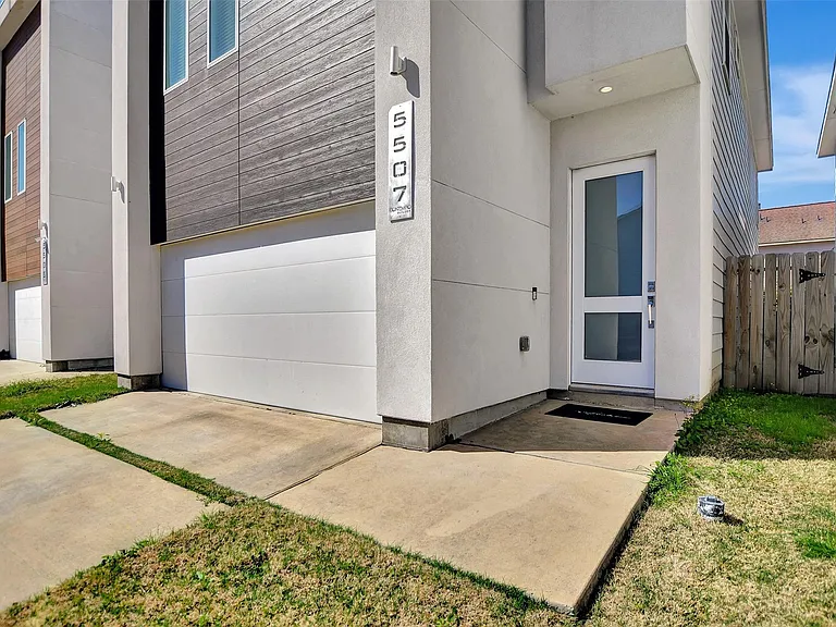 5507 Robusto Pl — Photo 4