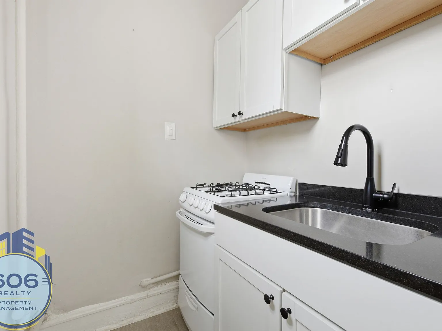 Ashland Pointe Apartments — Photo 4