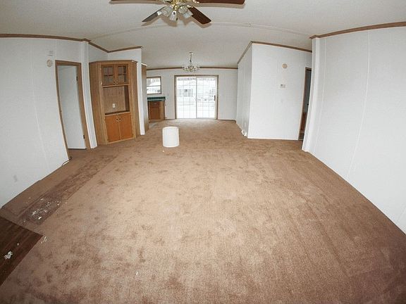 2nd image of 606 White Willow Dr