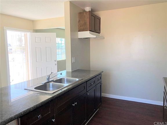 2nd image of 11151 Berendo Ave