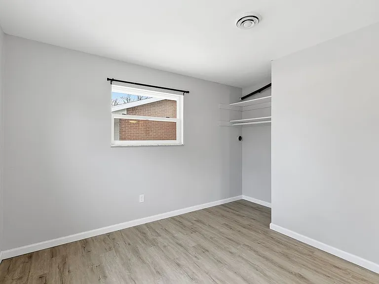 113 Lasalle St #3 — Photo 20