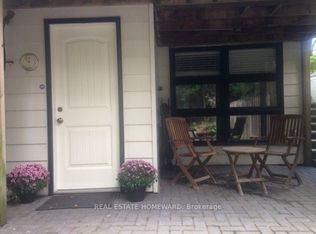 121 Wheeler Ave, Toronto, ON M4L 3V3