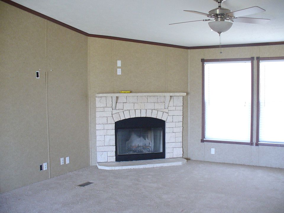 2nd image of 1308 Tyler Ln