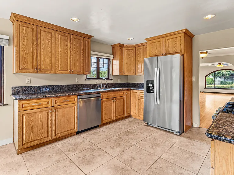 787 Manzanita Dr — Photo 12