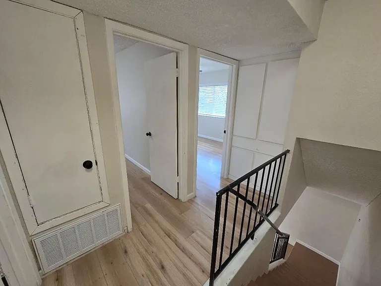 5640 Birchmont Dr #C — Photo 20