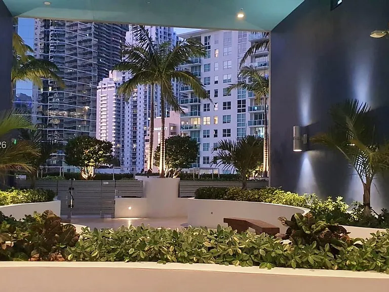 1300 Brickell Bay Dr #1107 — Photo 20