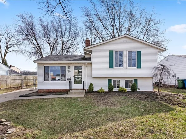 991 E 346th St, Eastlake, OH 44095