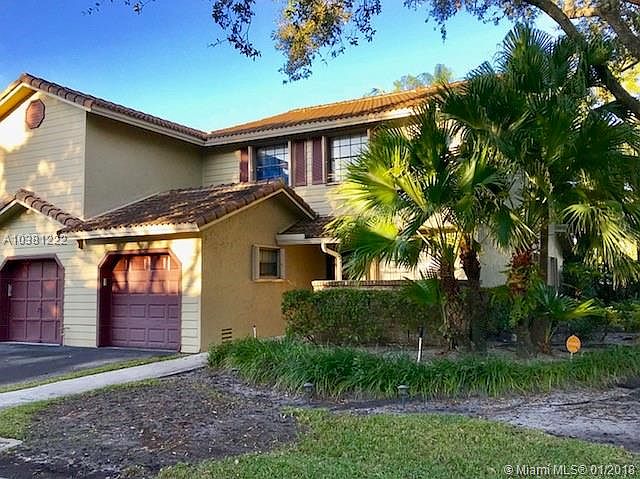 1st image of 9001 Vineyard Lake Dr