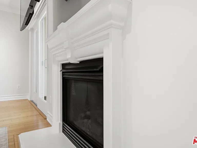 1838 Westholme Ave #203 — Photo 26