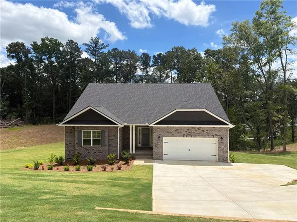 3375 Trevi Trl, Douglasville, GA 30135